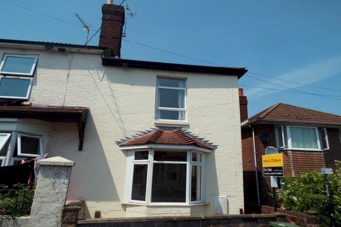 1 Bedroom Flat To Rent In Southcliff Road, Southampton, SO14