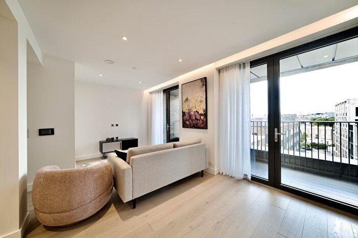 1 Bedroom Flat To Rent In Paragon Square, Postmark, London, WC1X