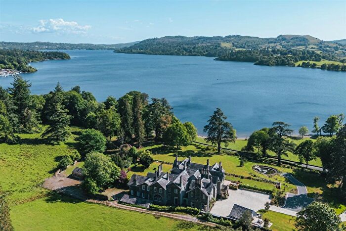 11 Bedroom Link Detached House For Sale In Wansfell Holme, Windermere, LA23