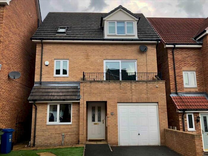 4 Bedroom House To Rent In Booker Close, S43