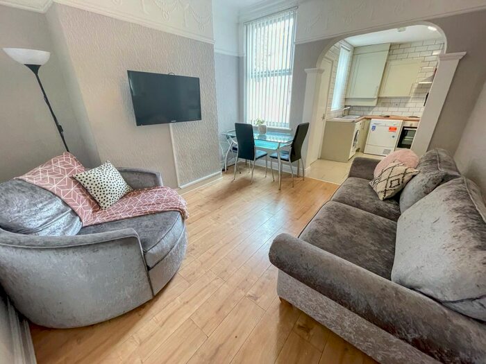 5 Bedroom Property To Rent In Albert Edward Road, Kensington, Liverpool, L7