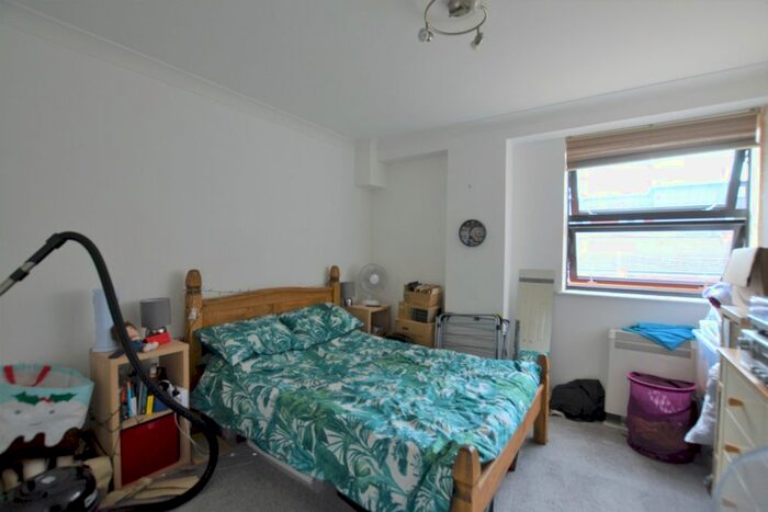 1 Bedroom Flat To Rent In Fleet Road, Fleet, GU51