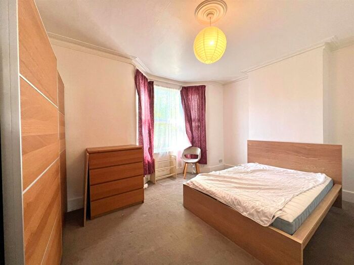 2 Bedroom Property To Rent In Pasquier Road, London, E17