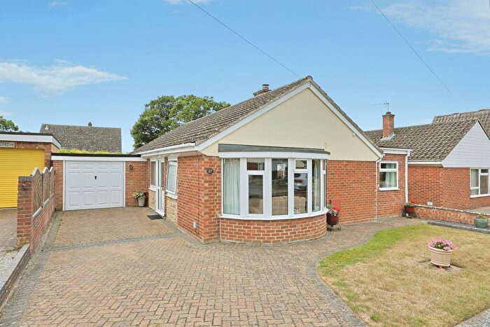 3 Bedroom Semi-Detached Bungalow For Sale In Westwood Gardens, Wymondham, NR18