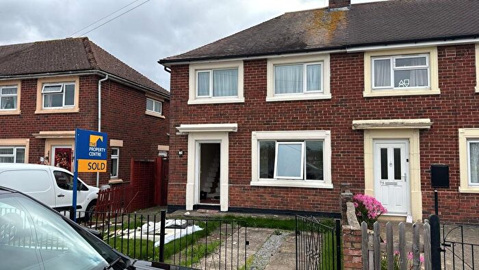 4 Bedroom Semi-Detached House To Rent In Hartland Road, Gloucester, GL1