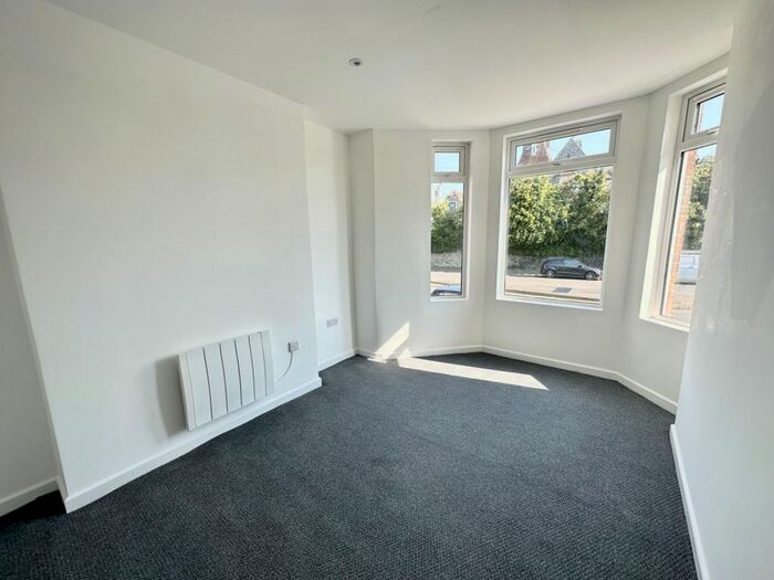 1 Bedroom Flat To Rent In Radnor Bridge Road, Folkestone, CT20