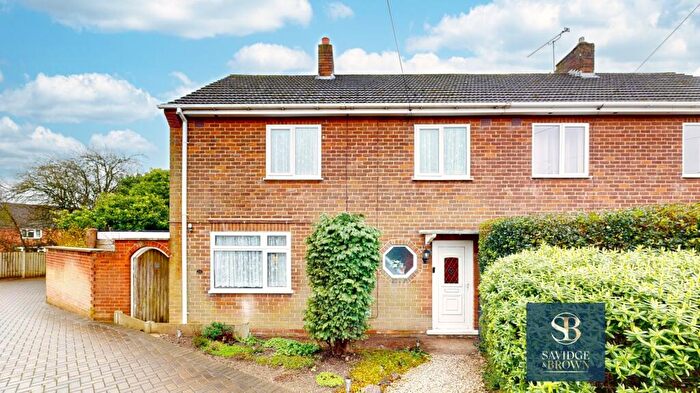 3 Bedroom Semi Detached House For Sale In Thorpe Hill Drive, Heanor, DE75