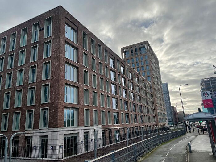 2 Bedroom Flat To Rent In Boulevard Plaza, A Bristol Street, Birmingham, B5