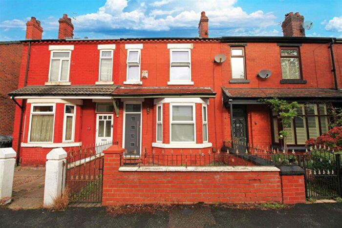 3 Bedroom Terraced House For Sale In Belgrave Road, Manchester, M40