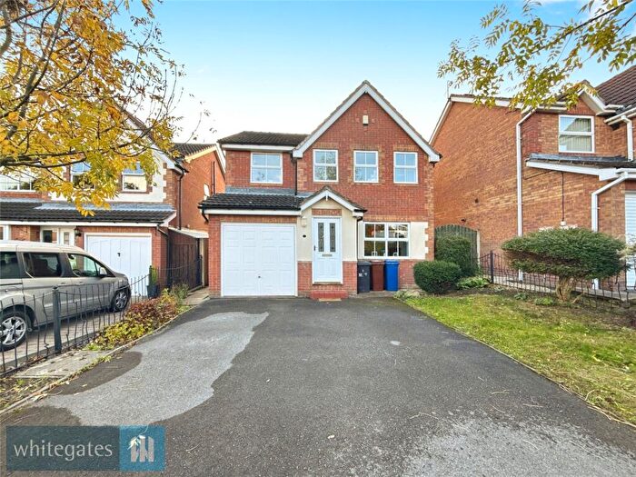 4 Bedroom Detached House For Sale In Lidgett Way, Royston, S71