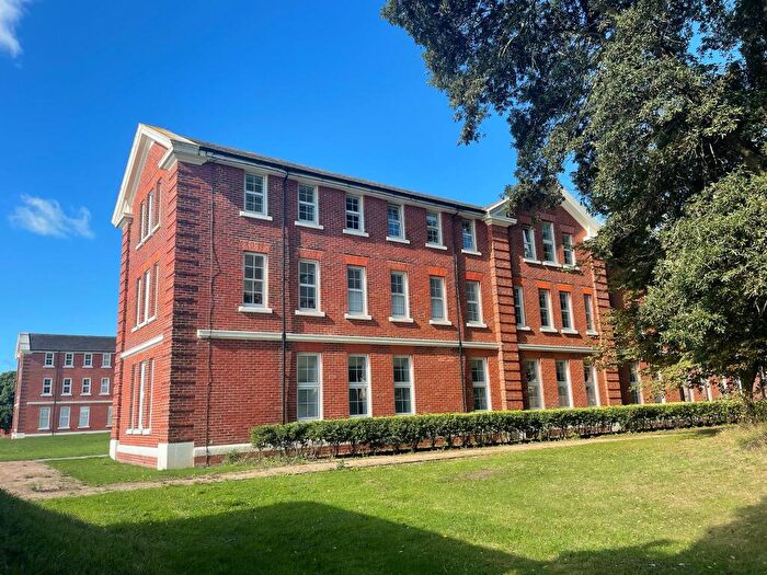 1 Bedroom Apartment For Sale In Canada House, Gosport, PO12