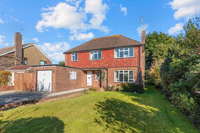 3 Bedroom Detached House For Sale In Golden Avenue, East Preston, BN16