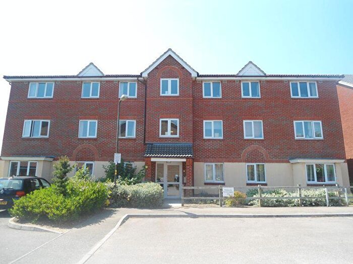 2 Bedroom Flat To Rent In Saxby Close, Bognor Regis, PO22