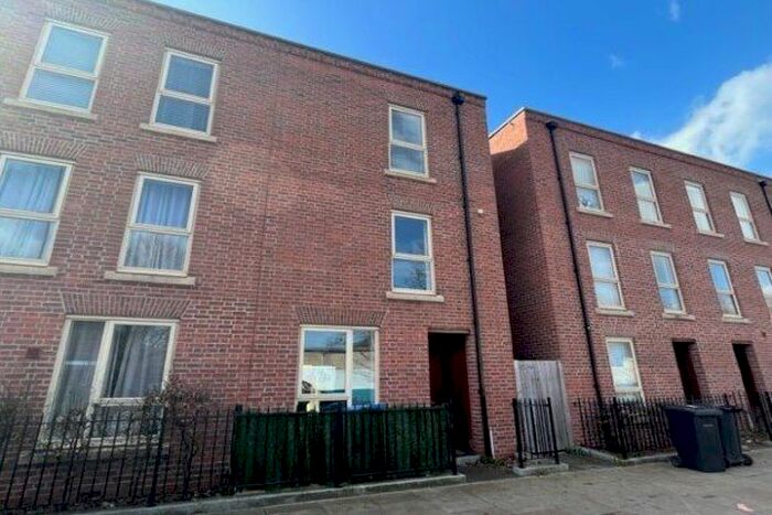 2 Bedroom Property To Rent In Park Street, Derby, DE1