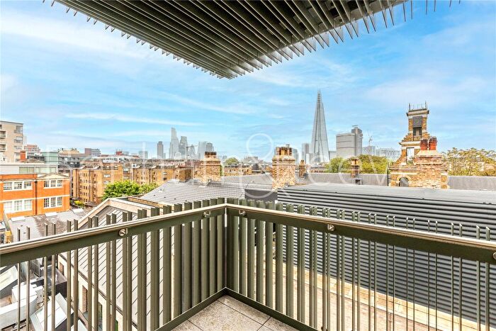 2 Bedroom Flat To Rent In Brigade Mews, London, SE1