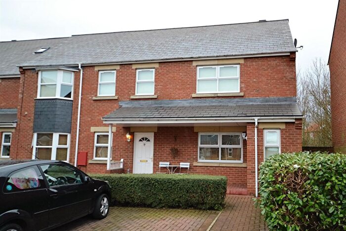 2 Bedroom Flat To Rent In Bower Court, Coxhoe, Durham, DH6