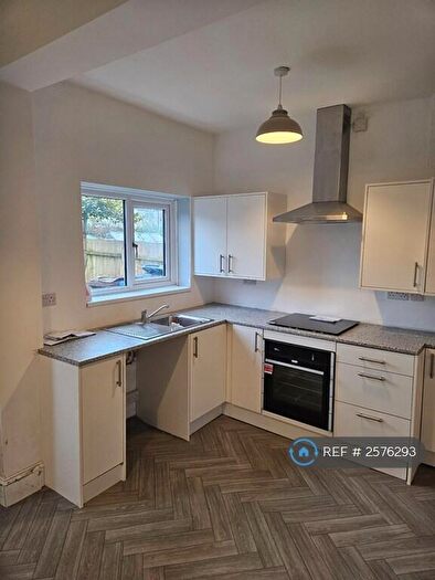 2 Bedroom Terraced House To Rent In Mansfield Road, Sheffield, S12