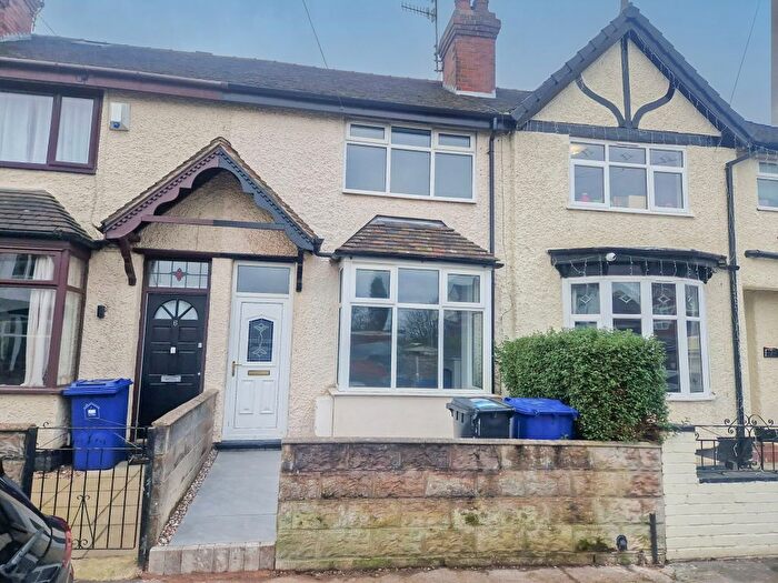 3 Bedroom Town House To Rent In Westwood Road, Newcastle-Under-Lyme, Staffordshire, ST5