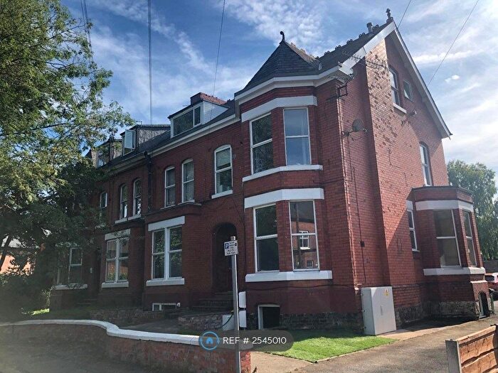 2 Bedroom Flat To Rent In Melrose Avenue, Sale, M33