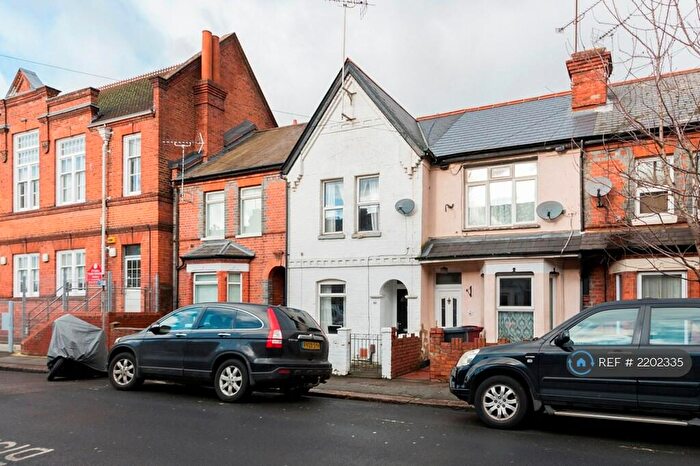 2 Bedroom Terraced House To Rent In Swansea Road, Reading, RG1