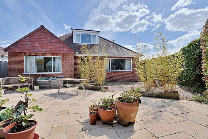 4 Bedroom Detached House For Sale In Insley Crescent, Broadstone, BH18