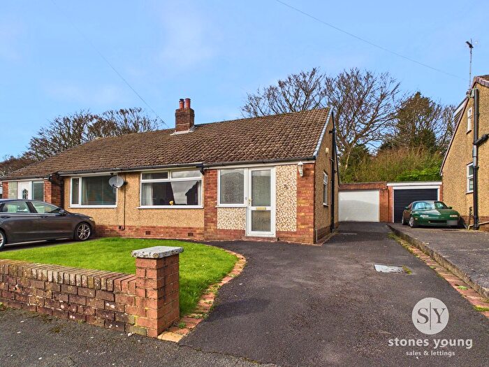 2 Bedroom Semi Detached Bungalow For Sale In Cunliffe Close, Blackburn, BB1