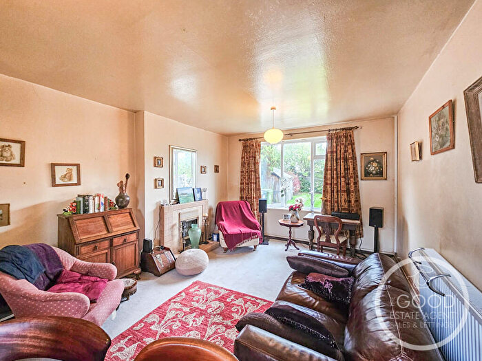 3 Bedroom Terraced House For Sale In Hampson Crescent, Handforth, SK9