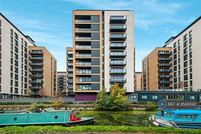1 Bedroom Flat To Rent In Regalia Point, London, E2