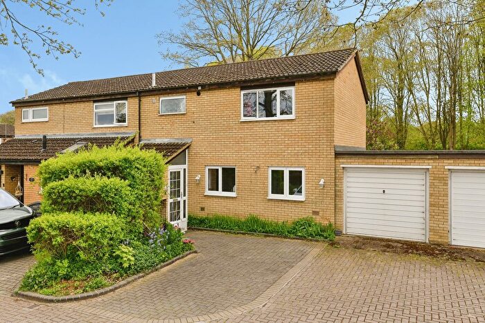 3 Bedroom Detached House For Sale In Blenheim Way, Stevenage, Hertfordshire, SG2