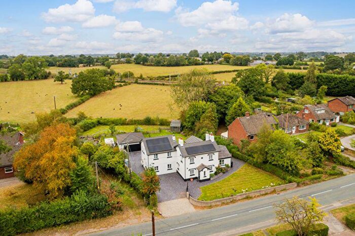5 Bedroom Character Property For Sale In Rose Cottage, Milton Rough, Acton Bridge, CW8