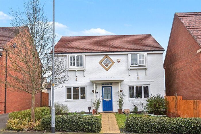 4 Bedroom Detached House For Sale In Livingstone Road, Corby, NN18