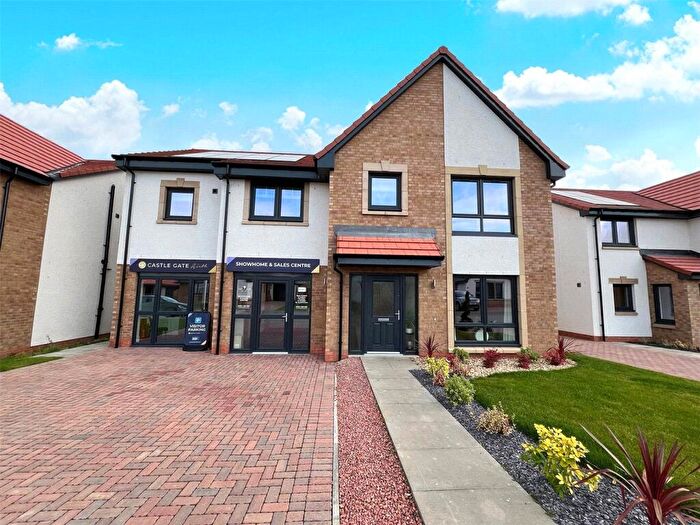 5 Bedroom Detached House For Sale In Castle Gate, Airth, FK2