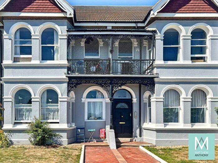 1 Bedroom Flat To Rent In Brighton Road, Worthing, BN11