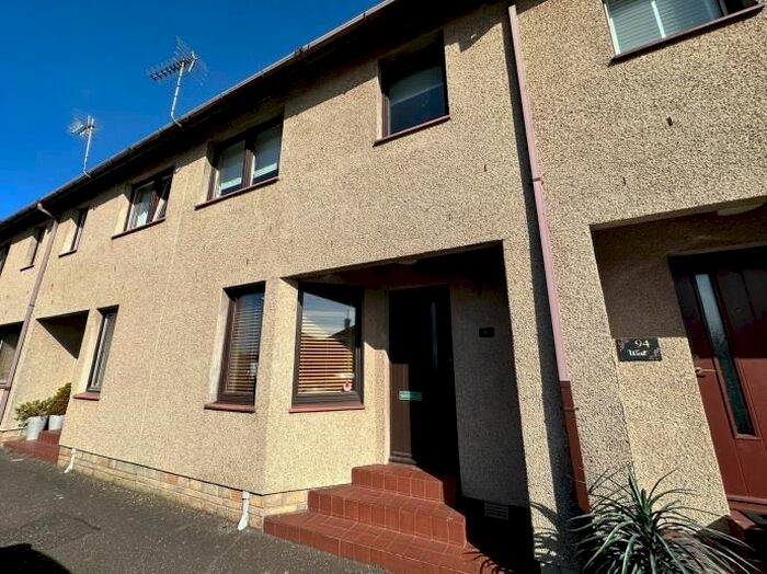 3 Bedroom Semi-Detached House To Rent In Union Street, Montrose, DD10