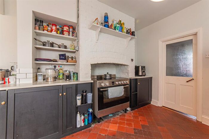 3 Bedroom End Of Terrace House For Sale In Grove Estate, Pontnewynydd, Pontypool, NP4