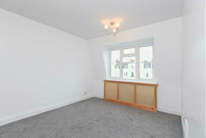 2 Bedroom Apartment To Rent In Abercorn Place, London, NW8