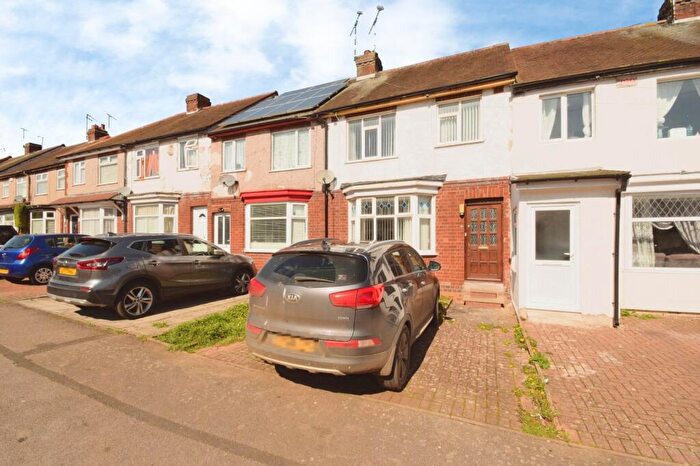 3 Bedroom Terraced House For Sale In Farndale Avenue, Holbrooks, Coventry, CV6