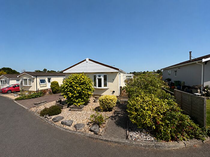 Park Home For Sale In Yeovil Marsh Park, Yeovil, BA21