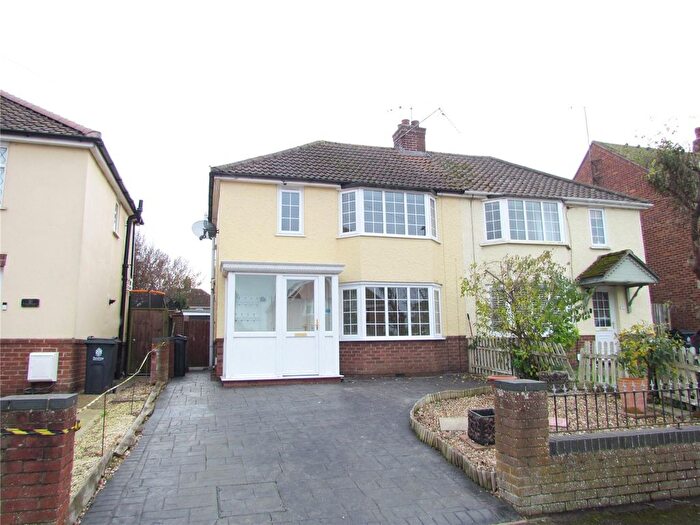 2 Bedroom Semi-Detached House To Rent In Valley Road, Dovercourt, Essex, CO12