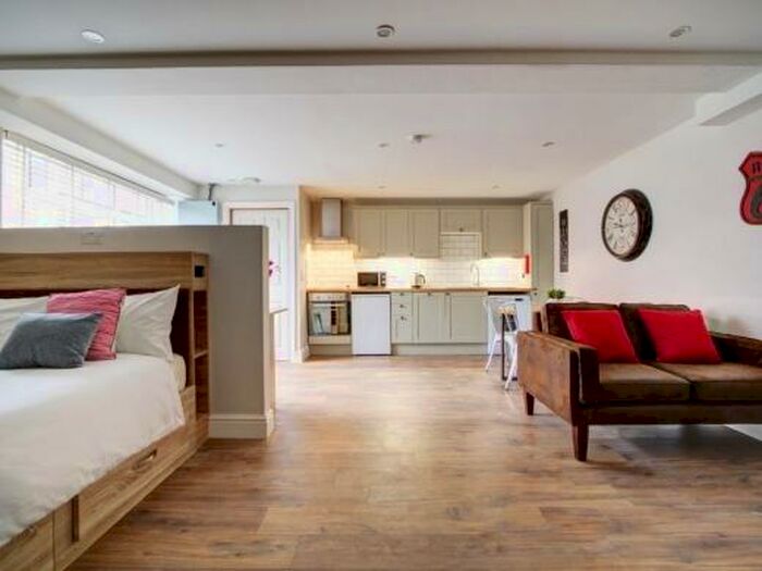 Studio To Rent In Peel Street, Nottingham, NG1