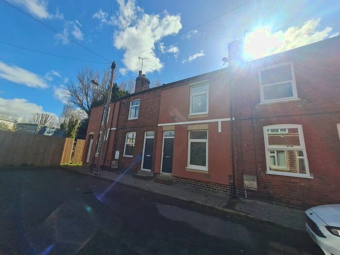 2 Bedroom Terraced House To Rent In Stafford Street, Castleford, WF10