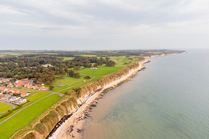 6 Bedroom Detached House For Sale In High Street, Bempton, Bridlington, East Riding Of Yorkshire, YO15