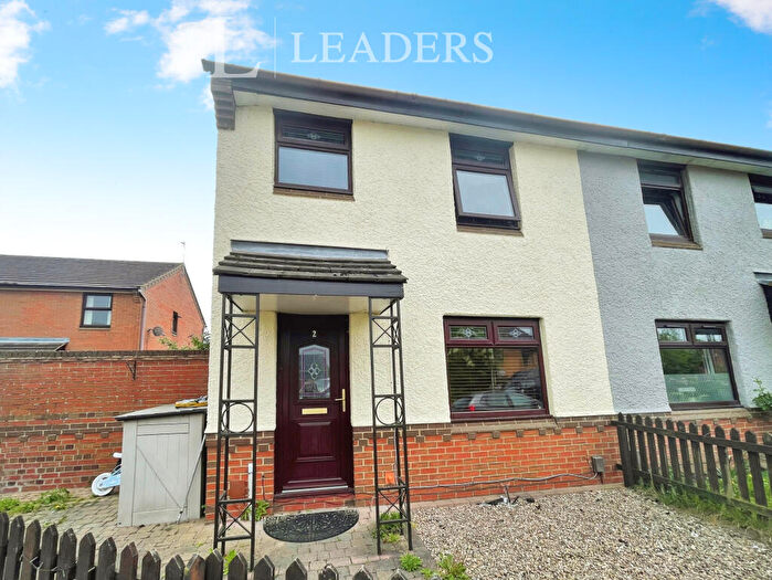 3 Bedroom Semi-Detached House To Rent In Cherrybrook Close, Leicester, LE4