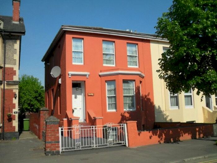 1 Bedroom Flat To Rent In Hewlett Road, Cheltenham GL52