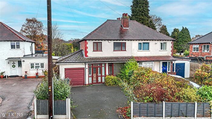 3 Bedroom Semi Detached House For Sale In Grange Lane, Sutton Coldfield, West Midlands, B75