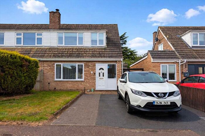3 Bedroom Semi-Detached House For Sale In Crestlands, Alresford, CO7