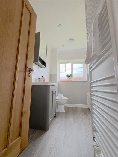 4 Bedroom Detached House For Sale In Rectory Gardens, Worlingham, NR34