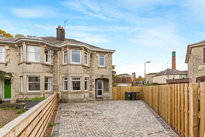 4 Bedroom Semi-Detached House To Rent In Rosslyn Terrace, Pilrig, Edinburgh, EH6
