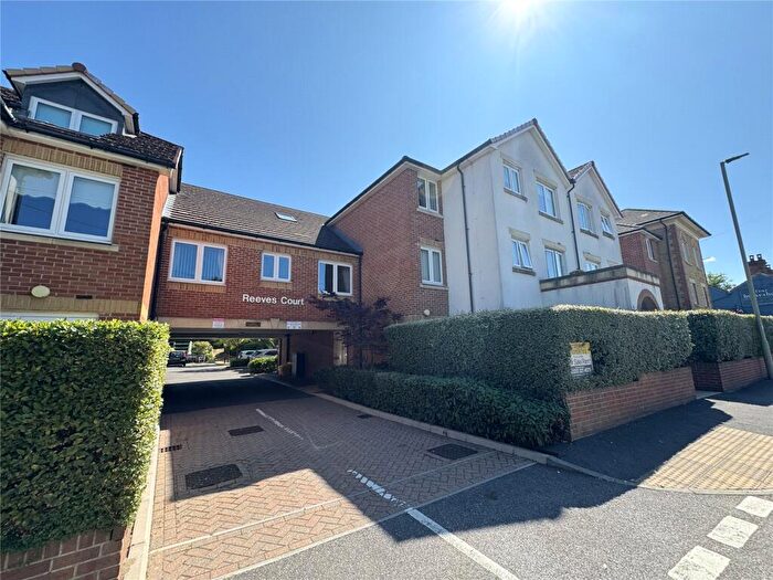 2 Bedroom Retirement Property To Rent In Frimley Road, Camberley, Surrey, GU15
