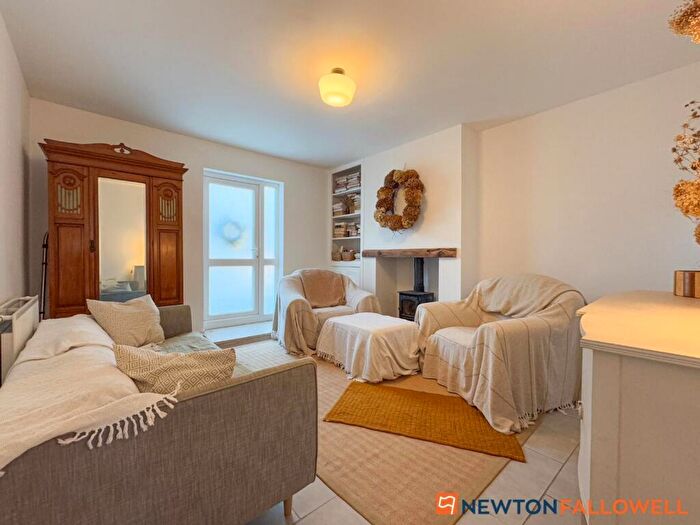2 Bedroom Cottage For Sale In Summers Terrace, Eagle Road, Swinderby, LN6